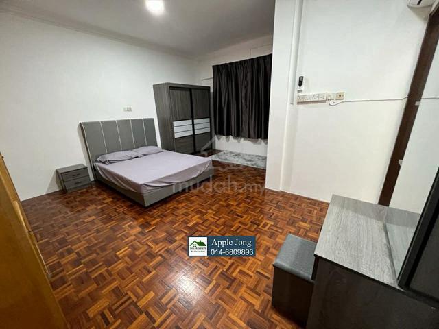 Kuching MASTER BEDROOM FOR RENT古晋房间出租@Green Height Airport Road 1