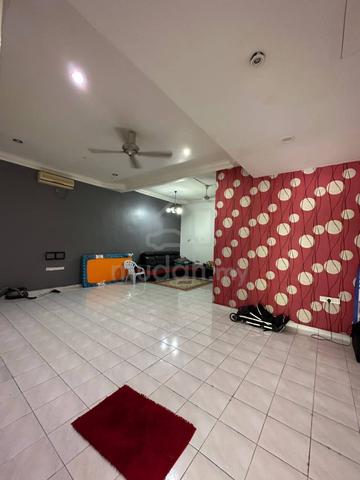 Taman Kulai Utama Double Storey House 22x75sqft 3