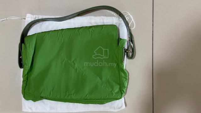Carousel Image