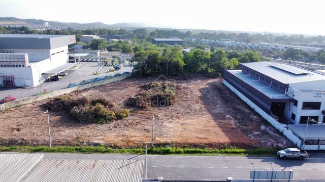 Tanjong Minyak Industrial Land For Rent 1