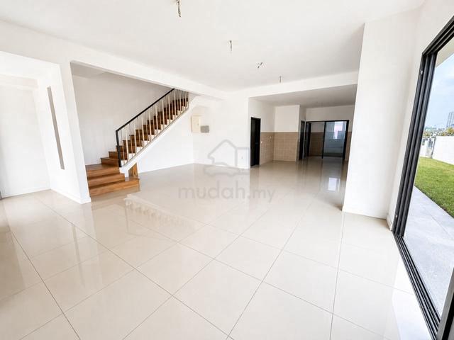 Bandar Serenia Anira | Corner Lot | Freehold | Kota Warisan 1