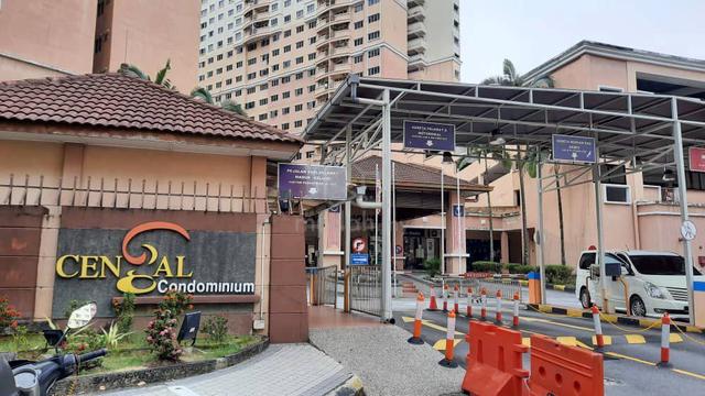 Cengal Condominium 1