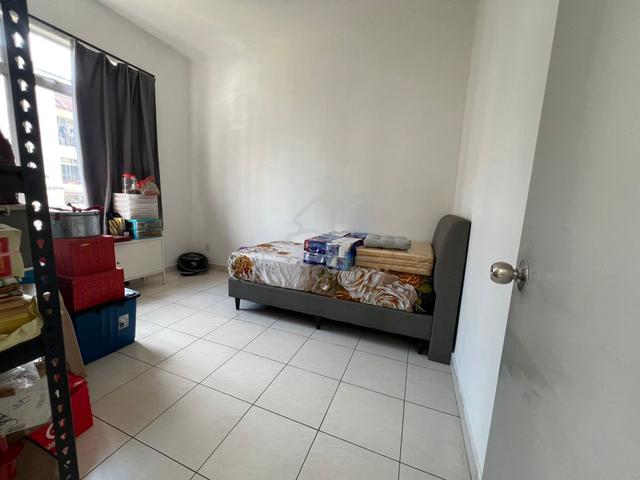 Villa Hijauan Townhouse / 3 Bed 2 House / Renovated unit / G&G 1