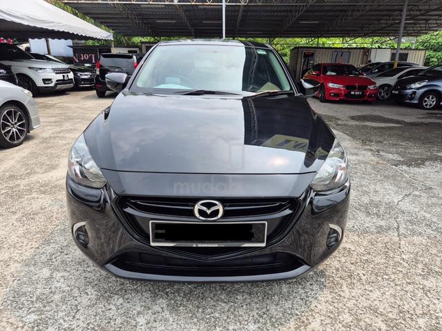2017 Mazda 2 1.5 Hatchback - 2