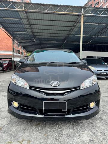 Toyota Wish 1.8 Valve Matic 7 Seater MPV - 4