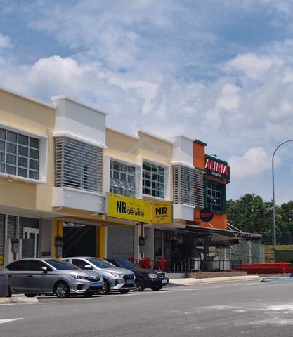 For Rent 1st floor !! 2Storey Shoplot Facing main road Semenyih 1