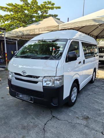2017 Toyota HIACE 2.5 ENHANCED (M) - 2
