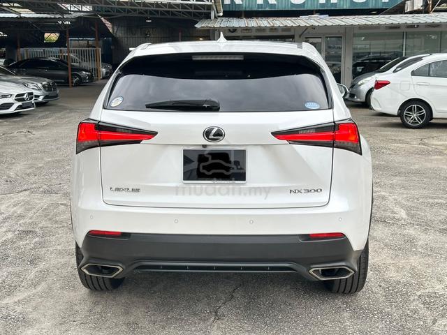 2019 Lexus NX300 2.0 i-Package 4Cam Glass Roof🌟 - 4