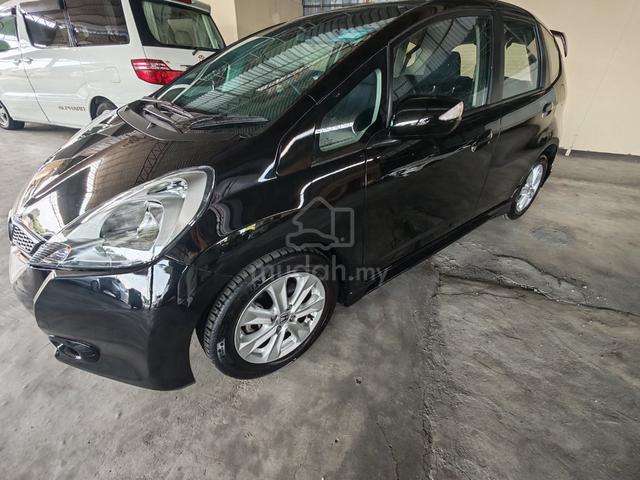 2013 Honda JAZZ 1.5 FACELIFT (A) - 4