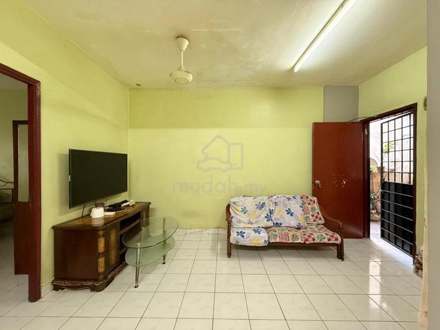 Palma Apartment (Bandar Country Homes) 1