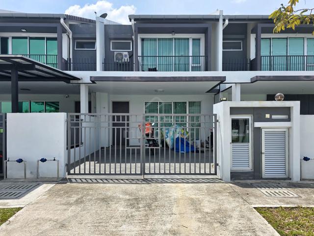 FACING OPEN Double Storey Terrace Intermediate Serene Heights, Semenyi 1
