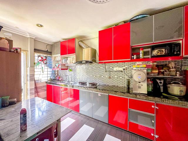 RENOVATED ALPINIA Bandar Putera 2 Klang Single Storey Teres Type 5