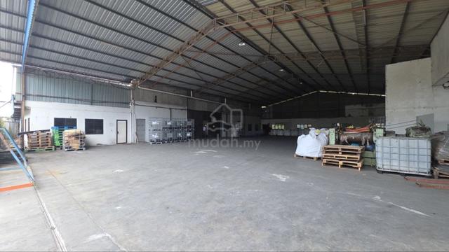 Benut 1 Storey Factory For Rent 1
