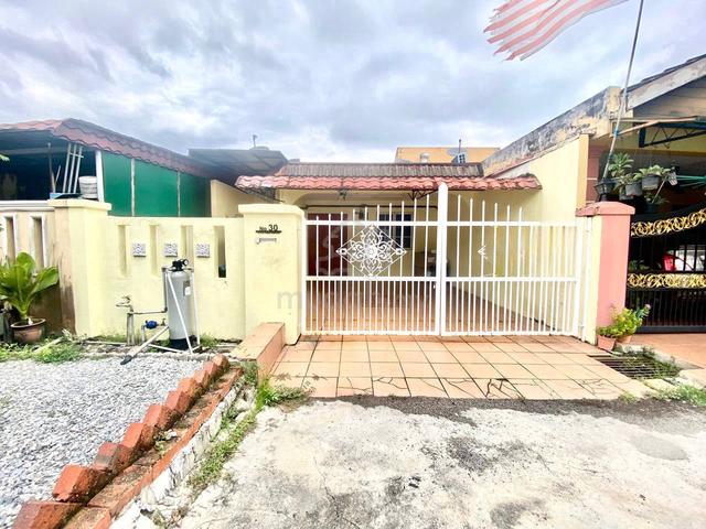 (RENOVATED) Single Storey @ Taman Mawar, TK5 Bandar Kinrara, Puchong 1