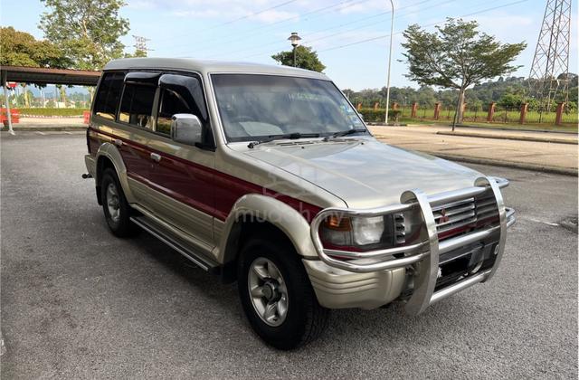 2000 Mitsubishi PAJERO 2.4 (A) - 1