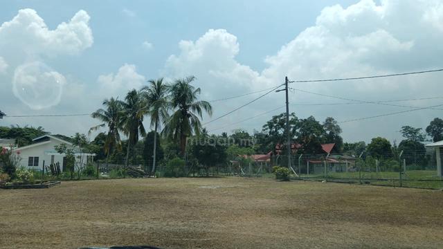 Tanah Cantek 1