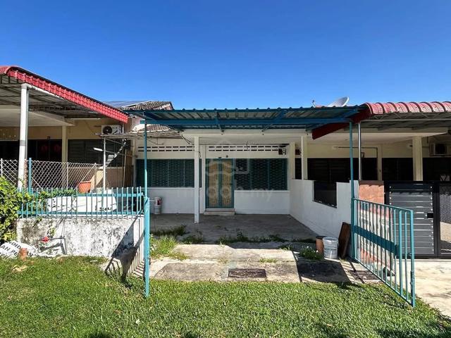 Botani song Choon single storey freehold terrace house for sale 1