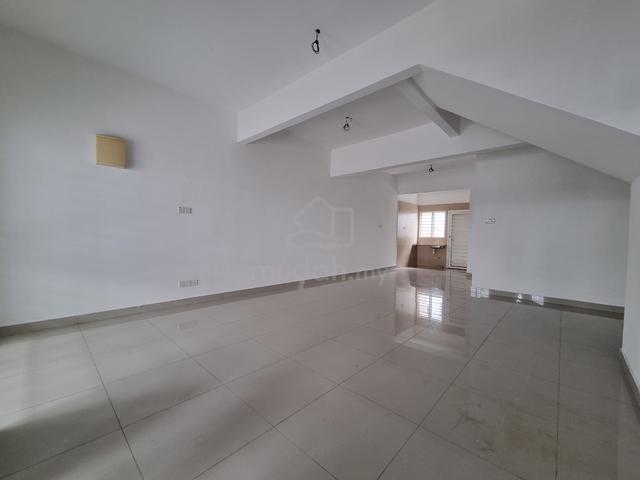 Freehold 3 Storeys Landed Terrace in Taman Sri Putra 3, Brand New Unit 1