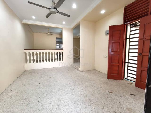 2 Storey Terrace, Easy access, Many amenities nearby 1