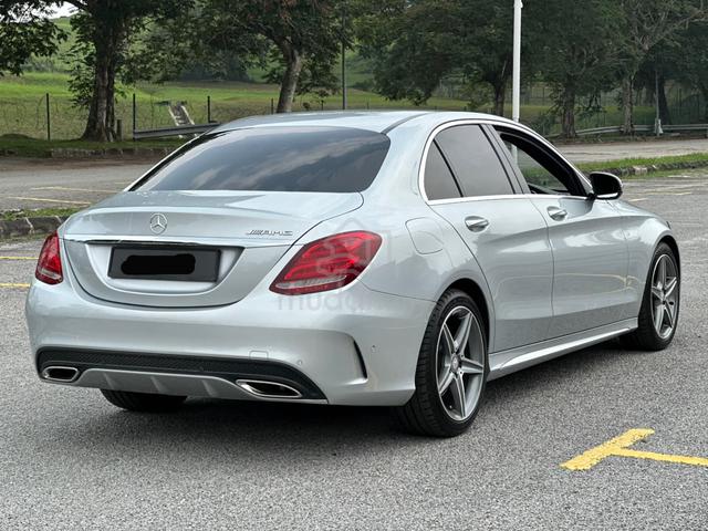 2017 Mercedes Benz C180 1.6 AMG AT 60K mil C-class - 3