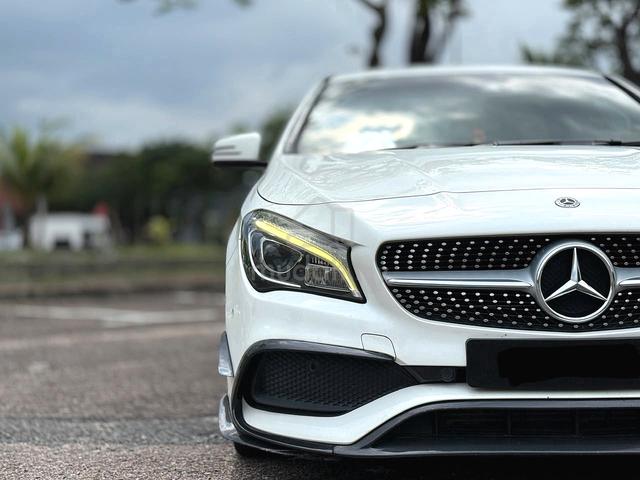 •2018✓|Ori 1st Owner✓| Mercedes Benz CLA200 - 2