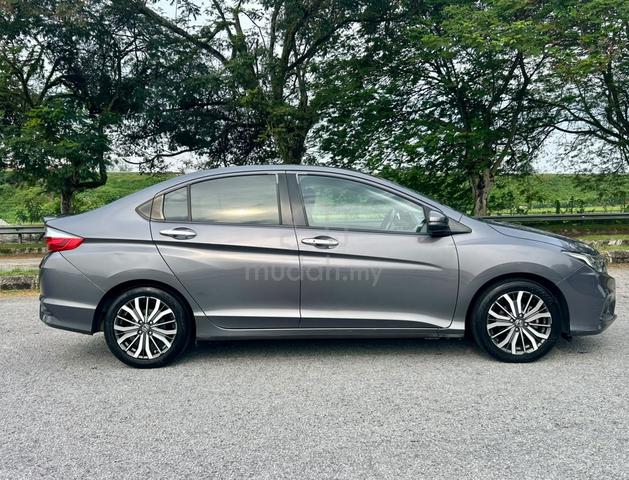 2017 Honda CITY 1.5 V FACELIFT (A) FSR / SEDAN - 3