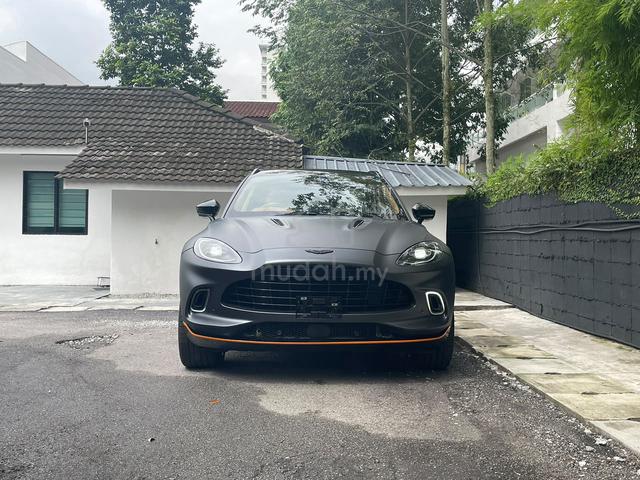 2022 Aston Martin DBX 4.0 (A) - 3