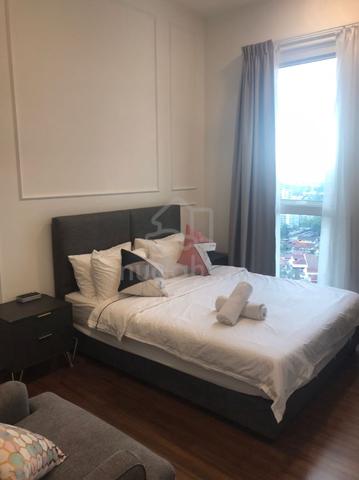 Middle Room For Rent at Una Services Apartment Cheras Mualuri 1