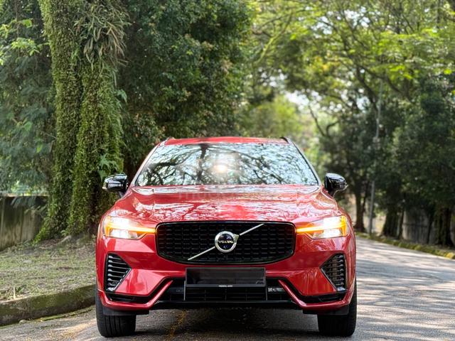 Volvo XC60 2.0 RECHARGE T8 ULTIMATE/F.S.R/U.WRANTY - 1