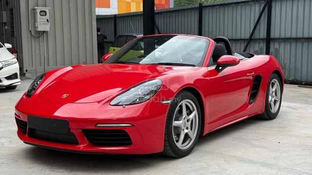 2021 Porsche BOXSTER 718 2.0L (A) - 2
