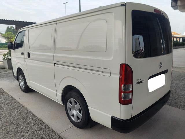 2022 Toyota Hiace 2.5 (M) Panel Van - 5