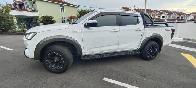 2023 Isuzu D-MAX 1.9 STANDARD AT MY23 (A) - 4