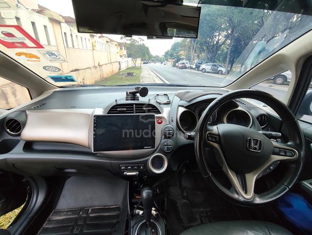 2013 Honda JAZZ 1.3 (HYBRID) FACELIFT (A) - 4