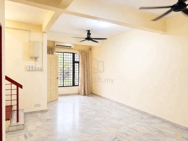 USJ 6 Subang Jaya Double Storey Terrace Near Taipan and LRT For Sale 1