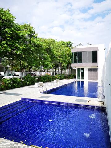 Bukit Jalil. LANDED HOUSE. Rumah 3-storey LINK for SALE 1