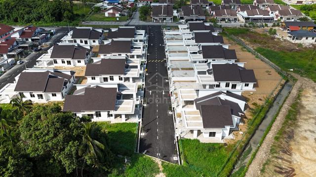 Rumah Berkembar 1-Tingkat (Baru) (Ketapang, Pekan) -13%! 1