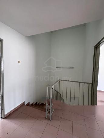 2-Storey END LOT Terrace Taman Bunga Raya, Klang, Jalan Raja Nong 3