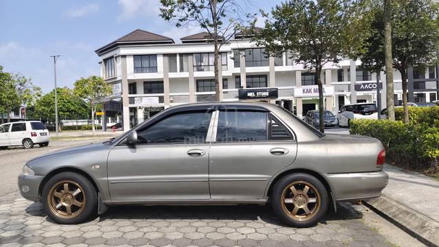 Proton Wira 2004 manual - 2
