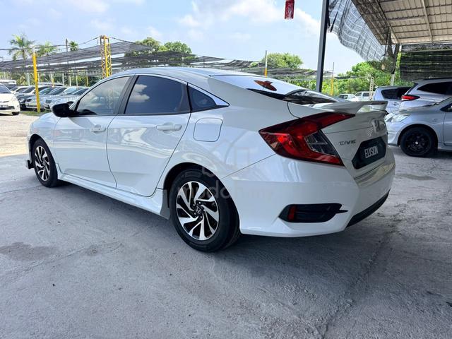 2017 Honda CIVIC 1.8 S i-VTEC (A) FULL SERVICE - 5