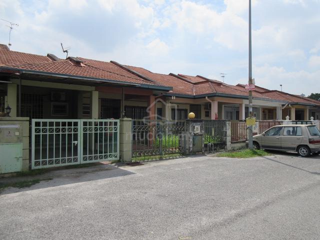 Single Storey House, Bandar Bukit Raja, Klang 1