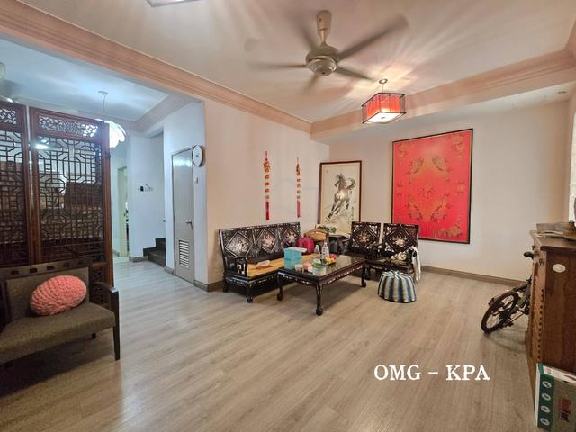 Bandar Botanic - Jenaris Klang Double Storey House For Sale 1