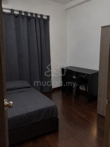 Medium Room for RENT @ Ridzuan Condominium, Bandar Sunway near Pyramid 1