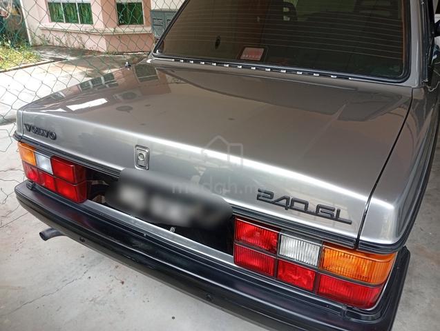 1995 Volvo 240 2.0GL (Manual) - 2