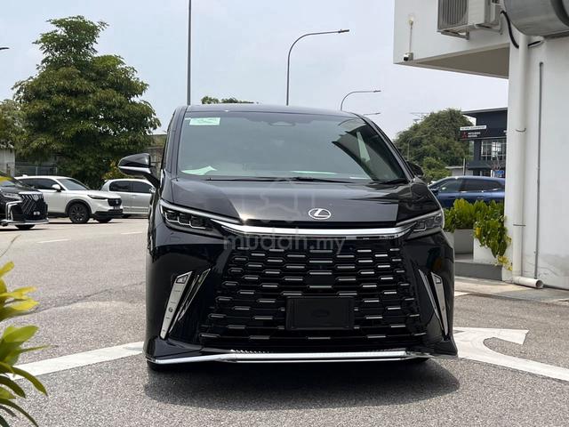 4-Seater 2024 Lexus LM500H Executive for sale - 3