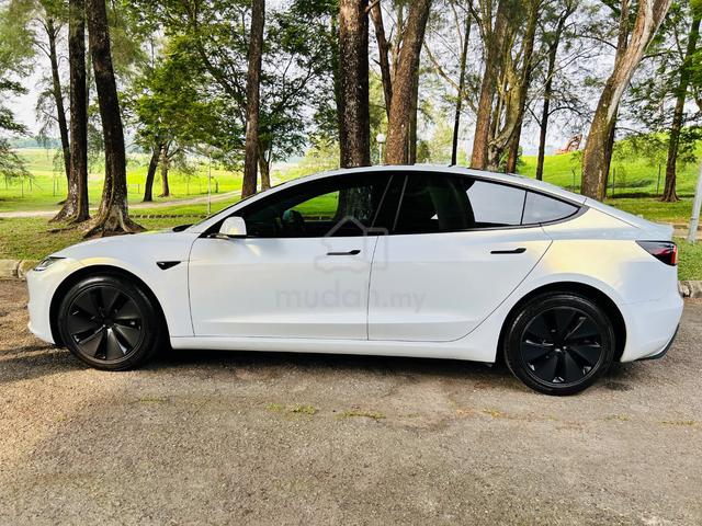 2025 Tesla MODEL 3 0.0 PREMIUM RWD MY23 (A) - 4