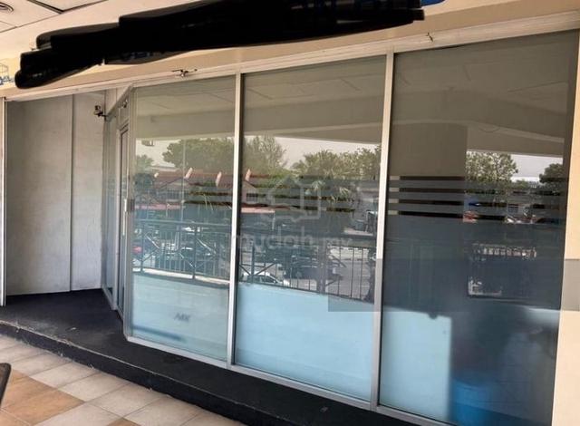 1st floor shoplot i-avenue bukit jambul 970sf rare main road 2