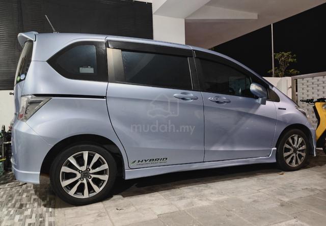 2010 Honda FREED 1.5 E (A) - 3