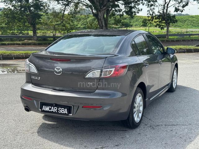 Mazda 3 1.6 SPORT (A) ONE OWNER - 5