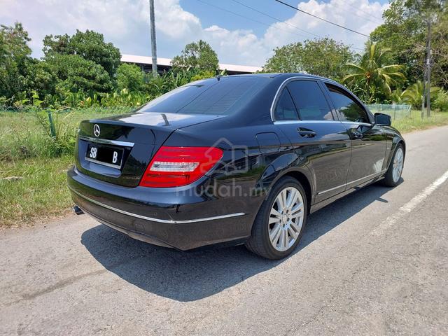 2012 Mercedes Benz C200 CGI BlueEFCY - 4