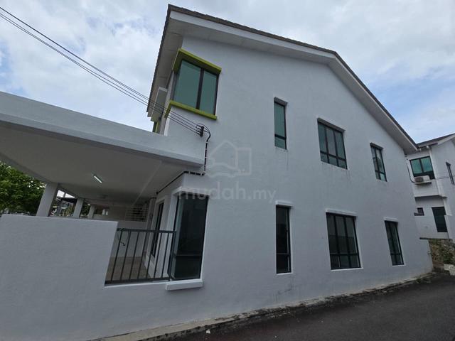 Semenyih Parkland Beranang End Lot 2 tingkat 3